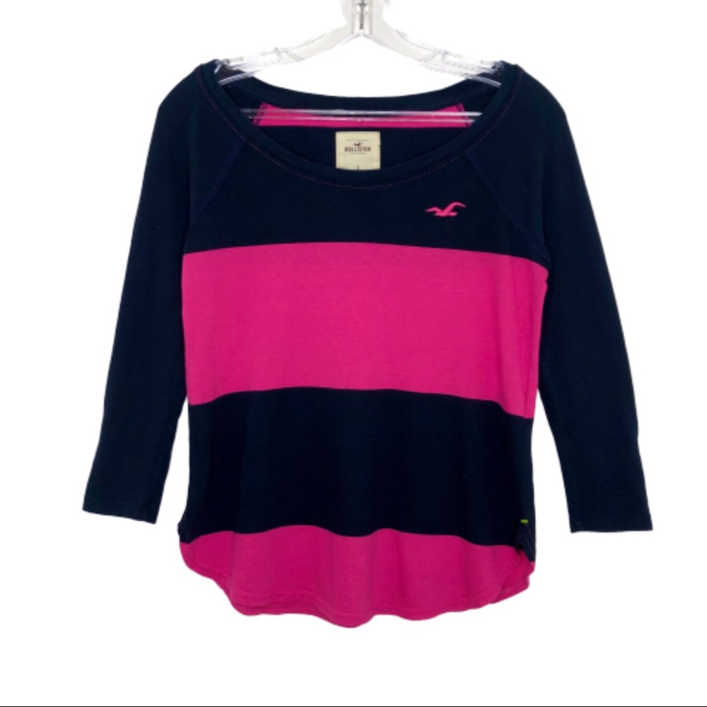 HOLLISTER  Navy Blue and Pink Striped Shirt